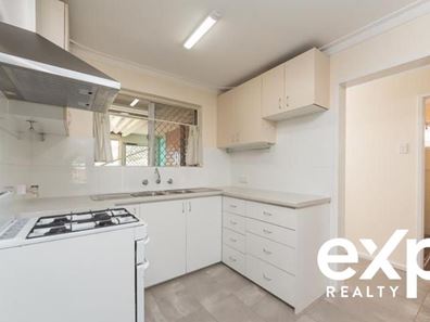 2/7 Cygni Street, Mandurah WA 6210