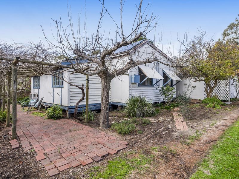 30 Willcox Street, Chidlow