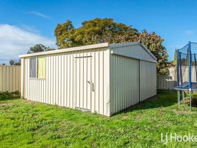 18 Dundas Place, Greenfields WA 6210