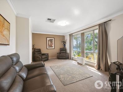 16 Celosia Way, Riverton WA 6148