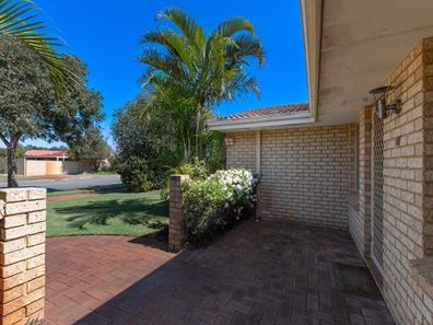 25 Telstar Drive, Morley WA 6062