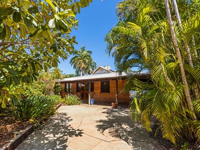 4 Mckenna Court, Cable Beach WA 6726