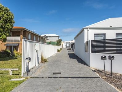 27C Frederick Street, Shoalwater WA 6169