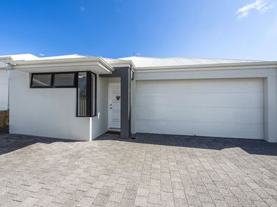 27C Frederick Street, Shoalwater WA 6169