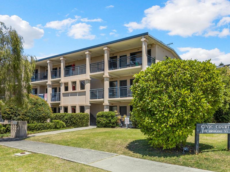 4/118 Broome Street, Cottesloe WA 6011