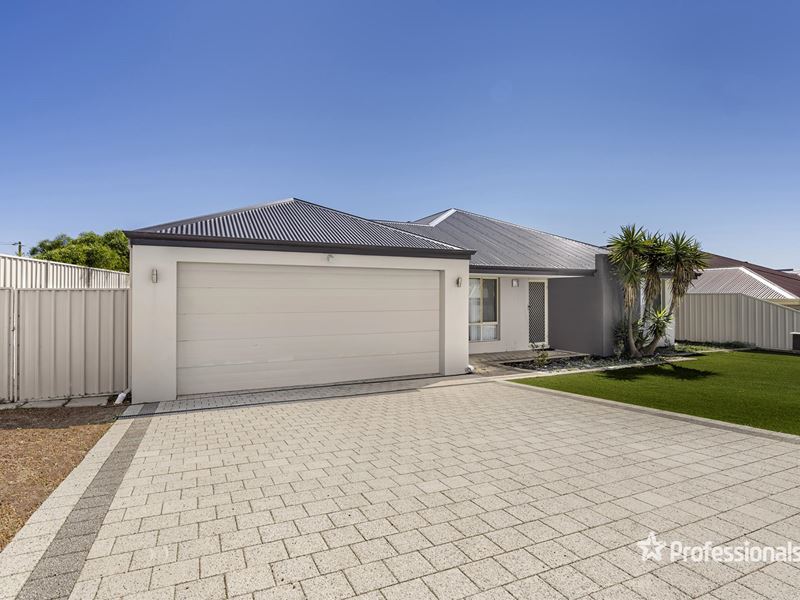 23 Bronzewing Turn, Wandina