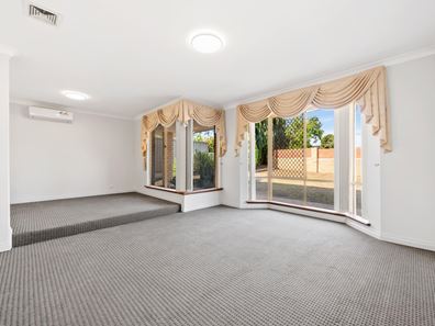 25 Sovereign Avenue, Willetton WA 6155