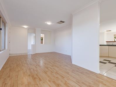 15 Serpentine Rise, Success WA 6164