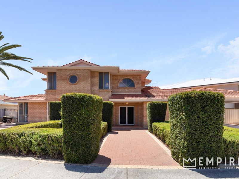 8 Kingston Place, Kardinya