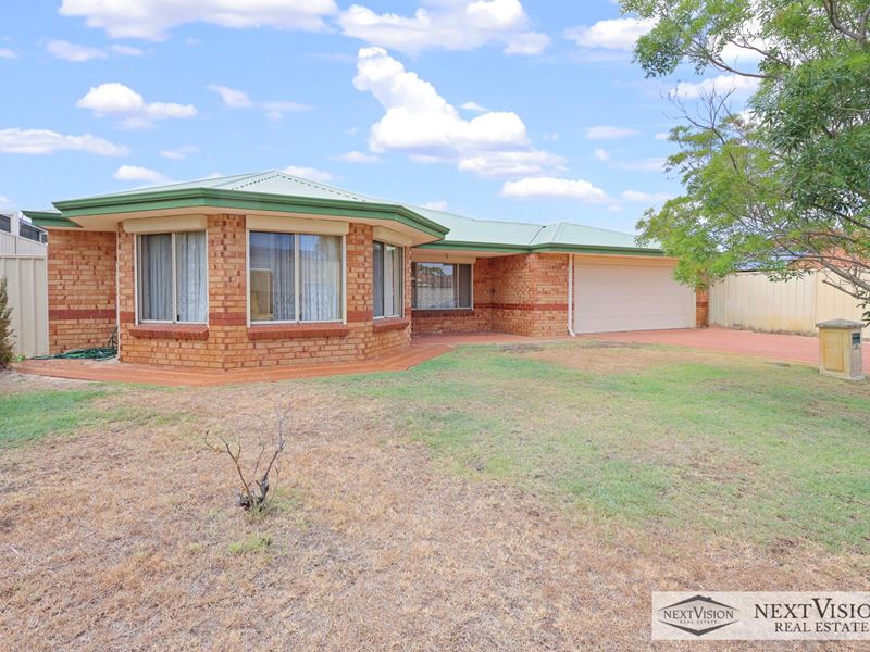 13 Troon Way, Success WA 6164