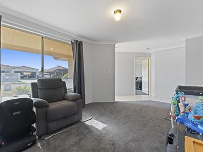 14 Alcazar Avenue, Port Kennedy WA 6172