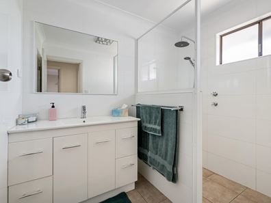 161 Campbell Street, West Lamington WA 6430