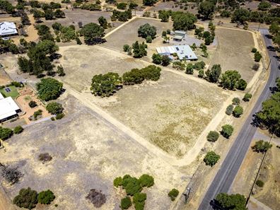 25 Sexton Drive, Moresby WA 6530