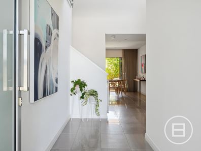 10B Bellairs Road, Kardinya WA 6163