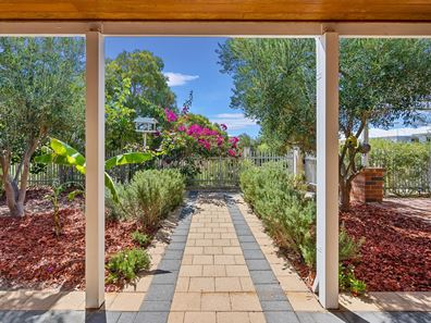 10 Eddy Link, Yanchep WA 6035