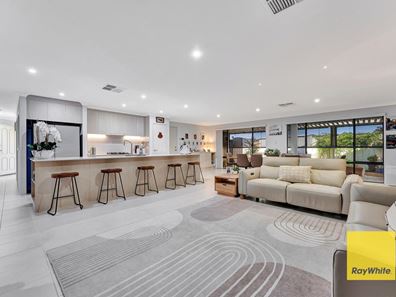 49 Copperback Circle, Huntingdale WA 6110