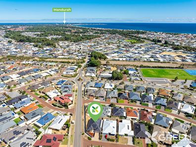 1 Burrill Rest, Lakelands WA 6180