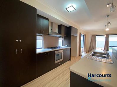 15 London Link, Aubin Grove WA 6164