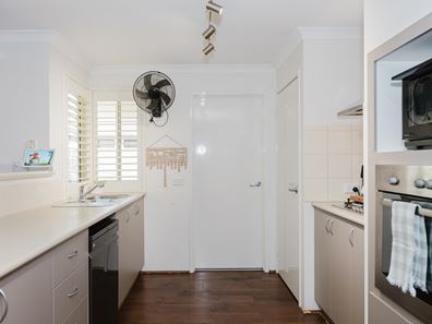 15 JOLLUP WAY, Ravenswood WA 6208