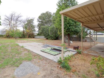 12 Jubilee Drive, Pinjarra WA 6208