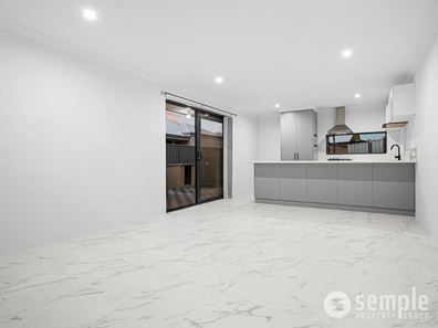 21 Sowood Street, Wellard WA 6170