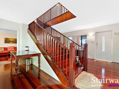 16 Leach Avenue, Riverton WA 6148