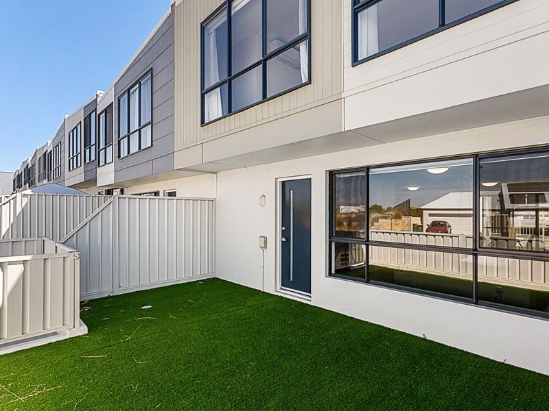 39 Lower Keys Drive, Clarkson