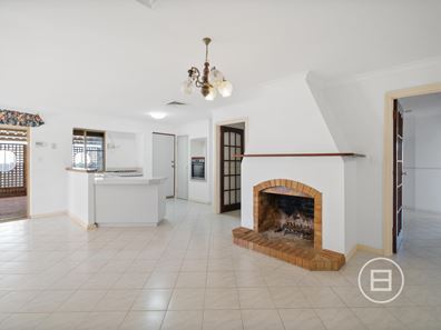 128 Charthouse Road, Waikiki WA 6169