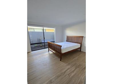 16 Spargel Street, Wellard WA 6170