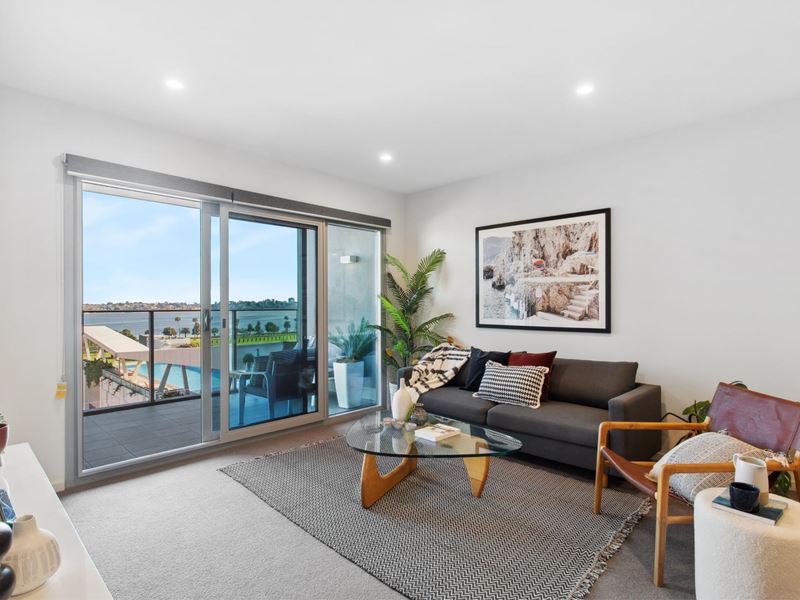 608/63 Adelaide Terrace, East Perth