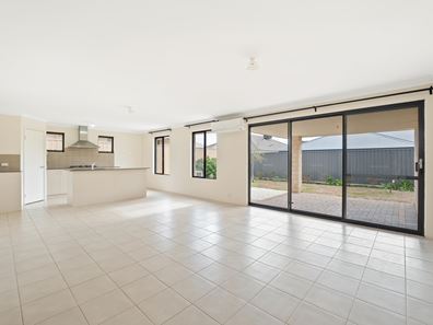 4 Penny Way, Baldivis WA 6171