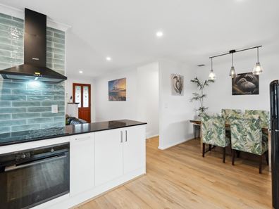69 Dunmore Circuit, Merriwa WA 6030
