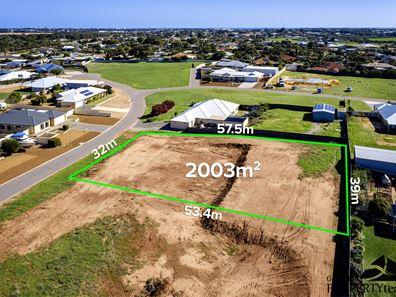 4 Macranda Place, Woorree WA 6530