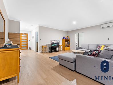 204B Hamilton Street, Queens Park WA 6107