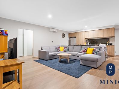 204B Hamilton Street, Queens Park WA 6107