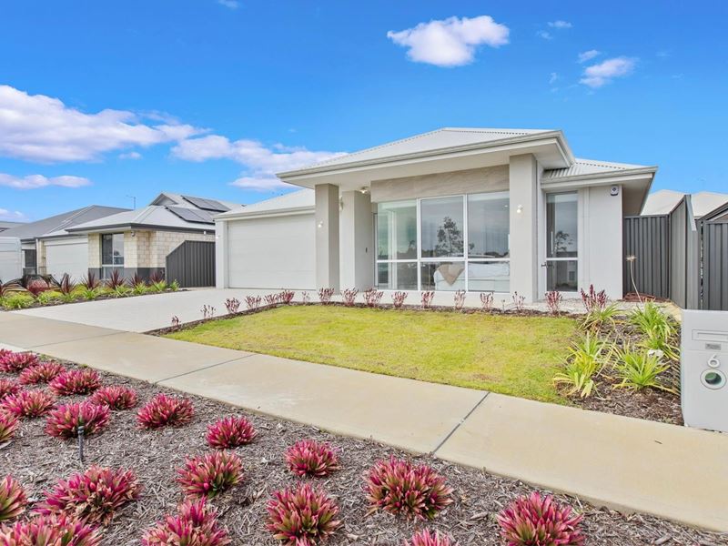 6 Brighten Grove, Eglinton WA 6034