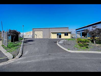 15B Leichardt Street, Davenport WA 6230