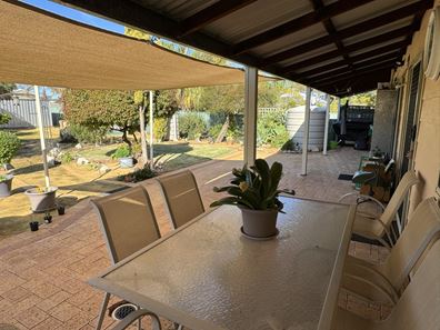 7 Ashton  Street, Quairading WA 6383