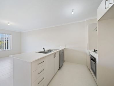 26 Jam Way, Banksia Grove WA 6031