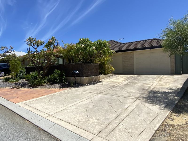 25 Tapalla Turn, Merriwa WA 6030