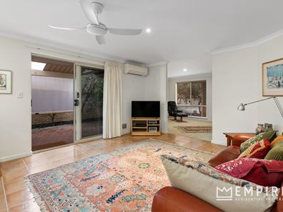 1/7 Marmand Court, Coogee WA 6166