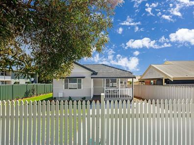 129 Basinghall Street, East Victoria Park WA 6101