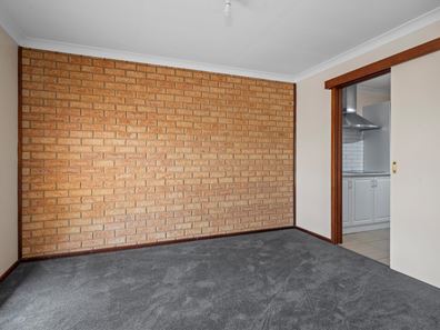 8 Allsop Close, Hannans WA 6430