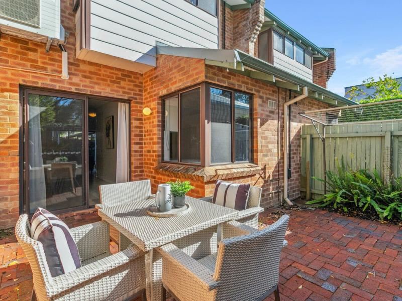 6/2 Douglas Avenue, Subiaco