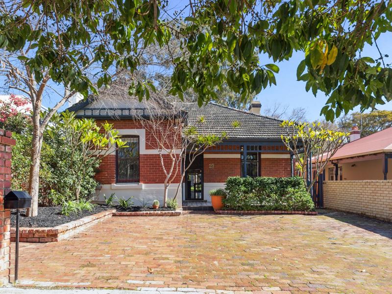 19 Elizabeth Street, Cottesloe WA 6011