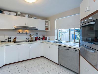 3/260 West Coast Highway, Scarborough WA 6019