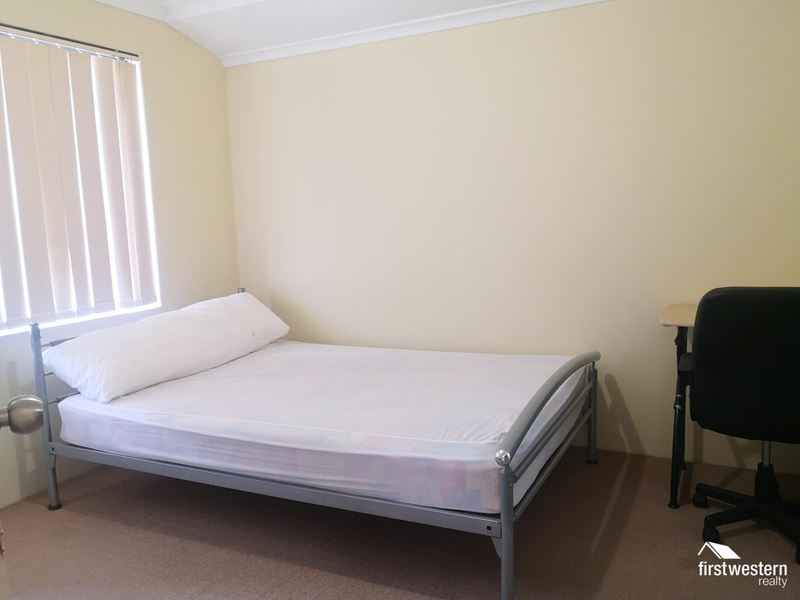 Room 1/12 Dulles Way, Clarkson WA 6030
