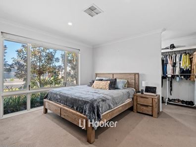 90 Grandite Fairway, Australind WA 6233