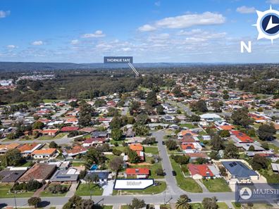 2 Levine Ct, Thornlie WA 6108