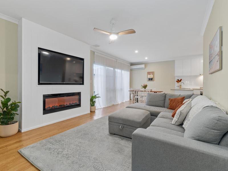19C Bepton Way, Balga WA 6061